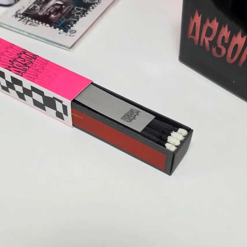 [BUNJANG] BTS J-Hope HOPE ON THE STREET Music Box Scented Candle Match Set / 제이홉 홉온스 오르골 향초 캔들 성냥 일괄 방탄