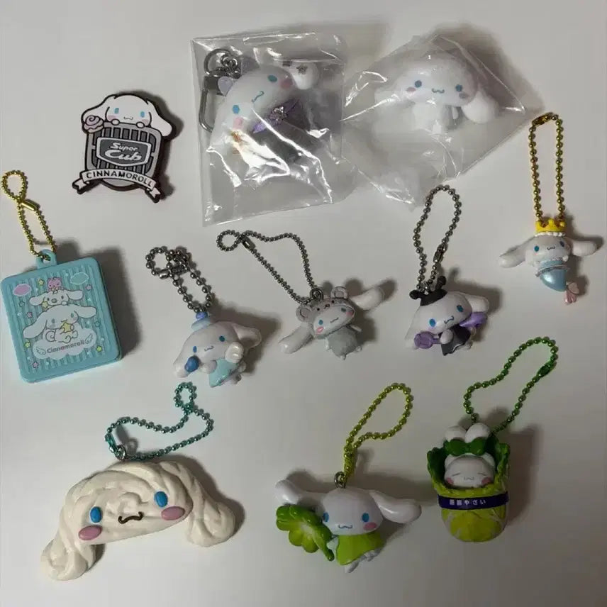 [BUNJANG] Cinnamoroll ChibiTomo Gacha Set (9 pcs) / 시나모롤 치비토모 가챠 9개 일괄