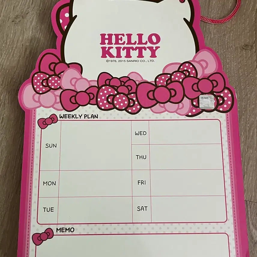 [BUNJANG] Vintage Hello Kitty Wall-Mounted Whiteboard / 고전키티 고전 헬로키티 방꾸템 화이트보드 벽걸이