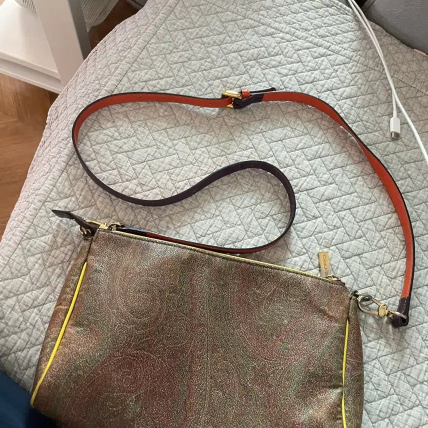 [BUNJANG] Etro Shoulder Bag / 에트로 가방