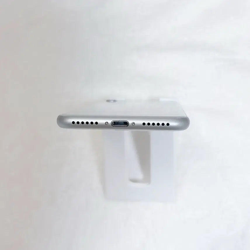 [SOLD OUT] (거의새제품) 아이폰8 실버 특s급 3utools 8