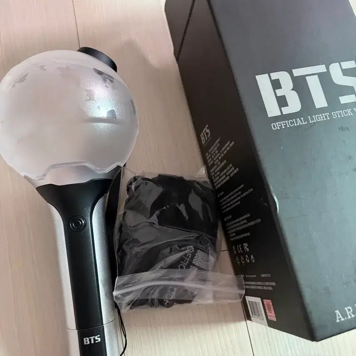 [BUNJANG] BTS ARMY BOMB Ver. 2 / BTS 방탄소년단 아미밤2 ver. 2