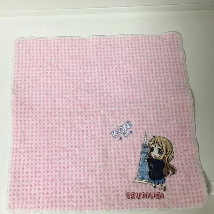 [BUNJANG] K-ON! Tsumugi Kotobuki Tokyo Tower Limited Edition Handkerchief / 케이온 츠무기 도쿄 타워 한정 손수건 판매합니다!