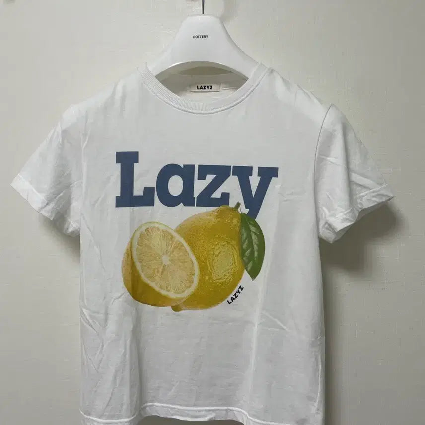 [BUNJANG] Rayzizi Lemon Crop T-shirt / 레이지지 레몬 크롭 티셔츠