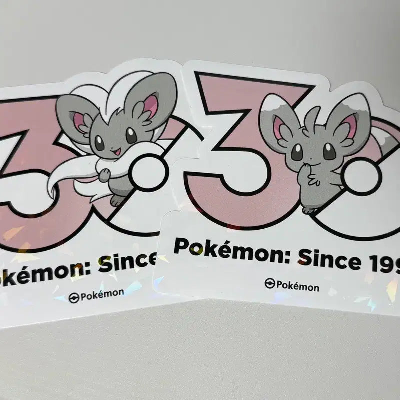 [BUNJANG] Pokemon 30th Anniversary Logo Sticker Chirami Chirachino / 포켓몬스터 30주년 로고 스티커 치라미 치라치노
