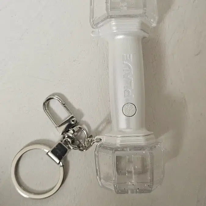 [BUNJANG] PLAVE Mini Lightstick Keychain / 플레이브 미니 응원봉 키링