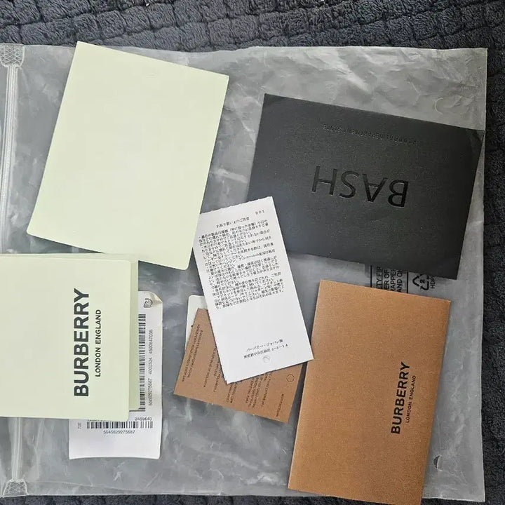 [BUNJANG] Burberry Bifold Wallet / 버버리 반지갑