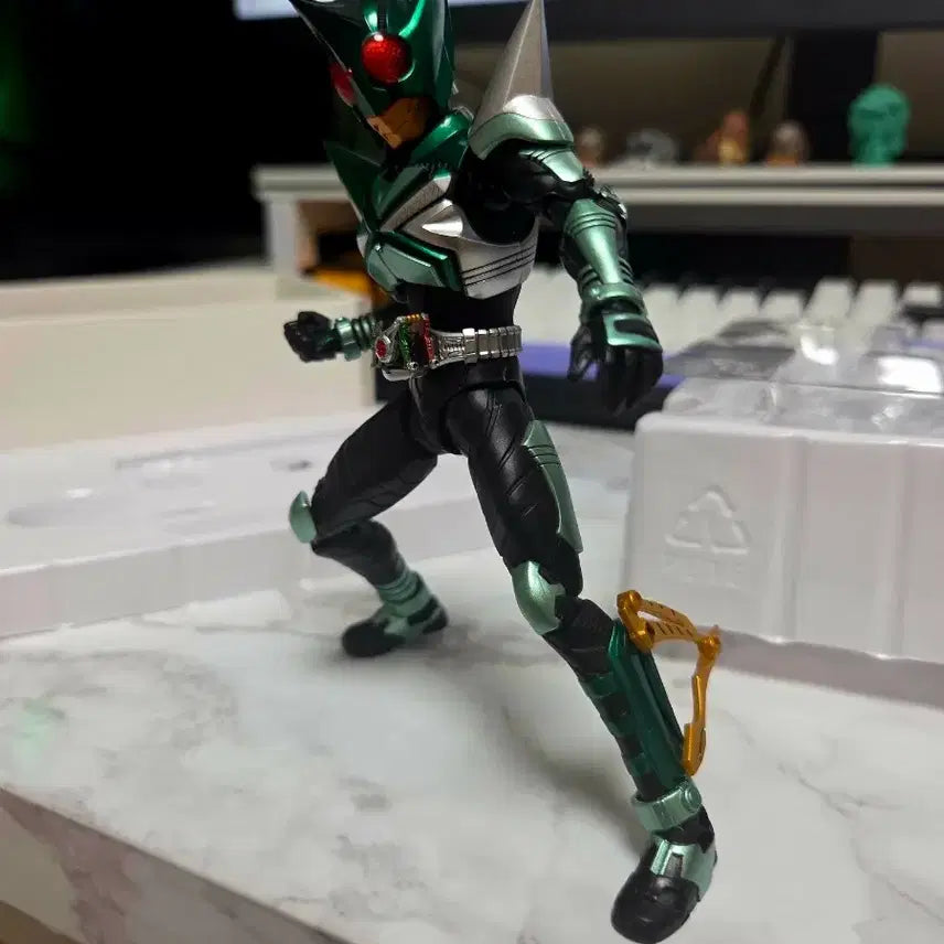 [BUNJANG] Bandai Tamashii Nations S.H.Figuarts Kamen Rider Kick Hopper / shf 진골 가면라이더 킥호퍼