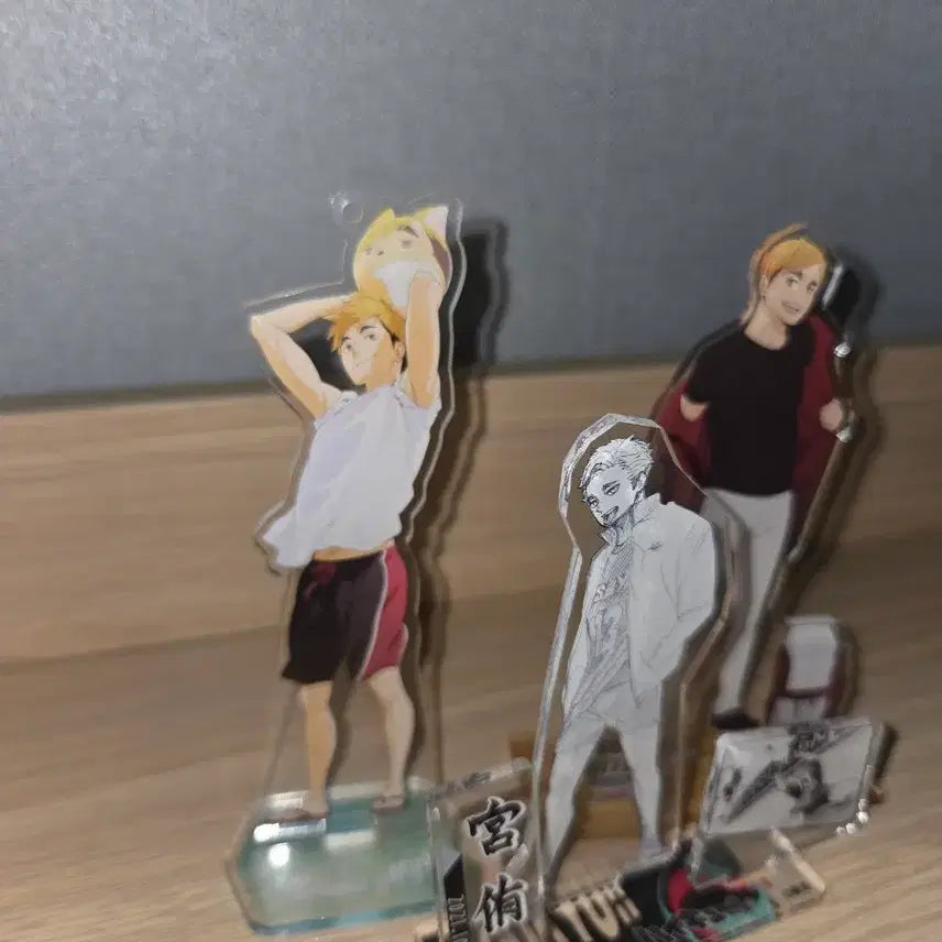 [BUNJANG] Haikyuu!! Miya Atsumu Acrylic Standee (Set of 3) / 하이큐 미야 아츠무 아크릴 3종