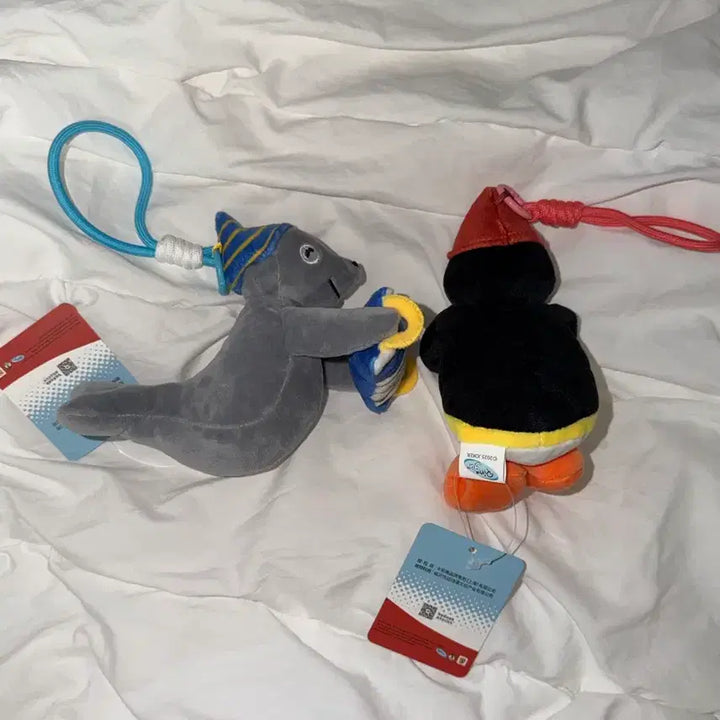 [BUNJANG] Pingu Accordion Seal Lobby &amp; Saxophone Pingu Plush Keychain Set / 핑구 악기 아코디언 물개 로비 + 색소폰 핑구 인형 키링 세트