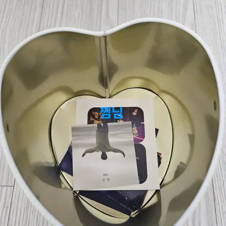 [BUNJANG] BTS Jimin Lemona Tin Case Photocard / BTS JIMIN 지민 레모나 틴케이스