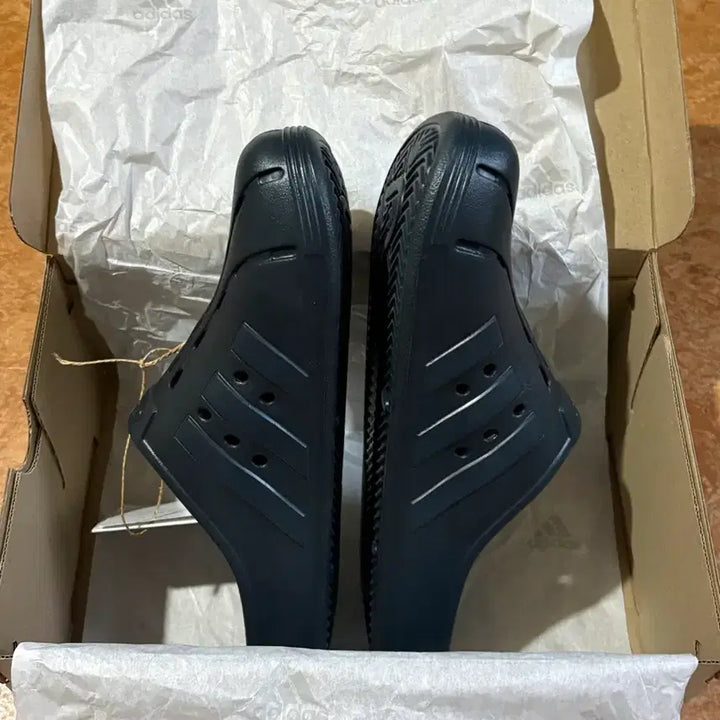 [BUNJANG] Adidas Adilette Clogs Aurora Ink / 아디다스 아딜렛 클로그 오로라 잉크