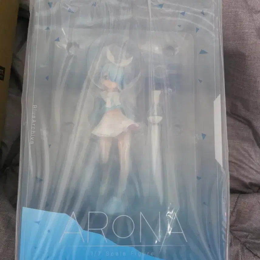 [BUNJANG] Blue Archive Arona 1/7 Scale Figure / 블루아카이브 골든헤드 아로나 피규어