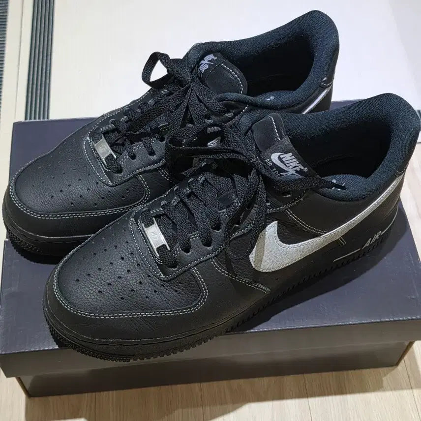 [SOLD OUT] (새상품급) 나이키 에어포스 1 07 LV8 블랙 울프 그레이 280