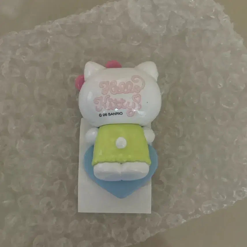 [BUNJANG] Sanrio Hello Kitty Heart Hyper Figure (New) / 산리오 정품 헬로키티 하트 피규어 히퍼(새상품)