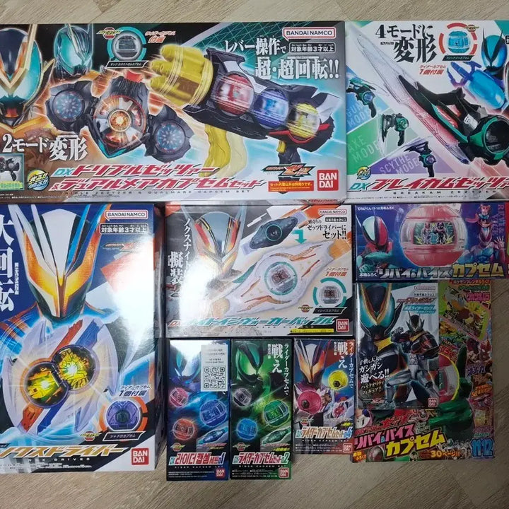 [BUNJANG] Kamen Rider Zets Medals and Figures Bundle / 가면라이더 젯츠 판매합니다