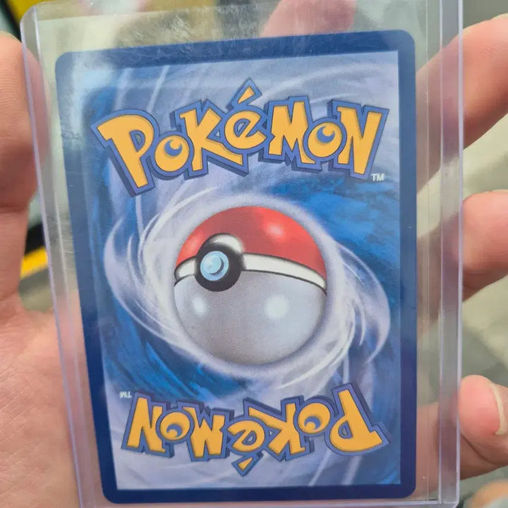 [BUNJANG] Garchomp V CSR 084/067 Pokémon Card / 한카리아스V CSR 084/067