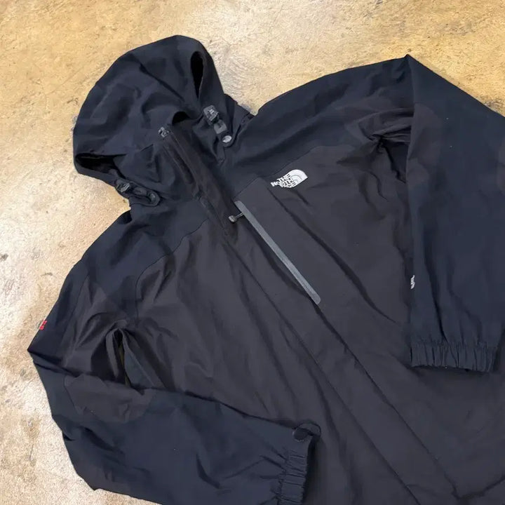 [BUNJANG] The North Face Black Windbreaker Jacket / [정품/M] 노스페이스 바람막이 자켓 블랙