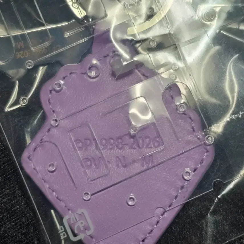 [BUNJANG] Hunter x Hunter Killua Zoldyck Leather Keyring / 헌터z헌터 시마무라 키르아 가죽 키링