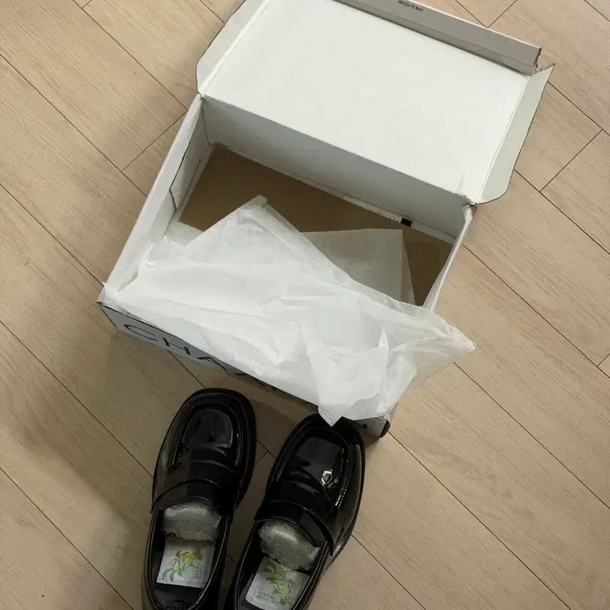 [BUNJANG] Chakhan Gu Du Platform Loafers / 착한 구두 통굽 신발 로퍼