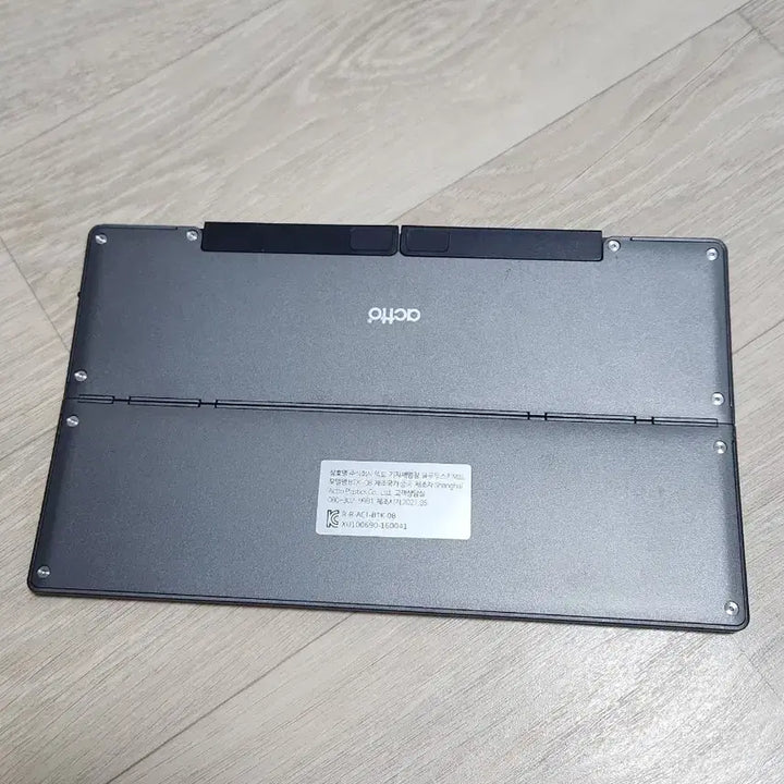 [BUNJANG] Foldable Bluetooth Keyboard Gray / 접이식 블루투스 키보드 그레이