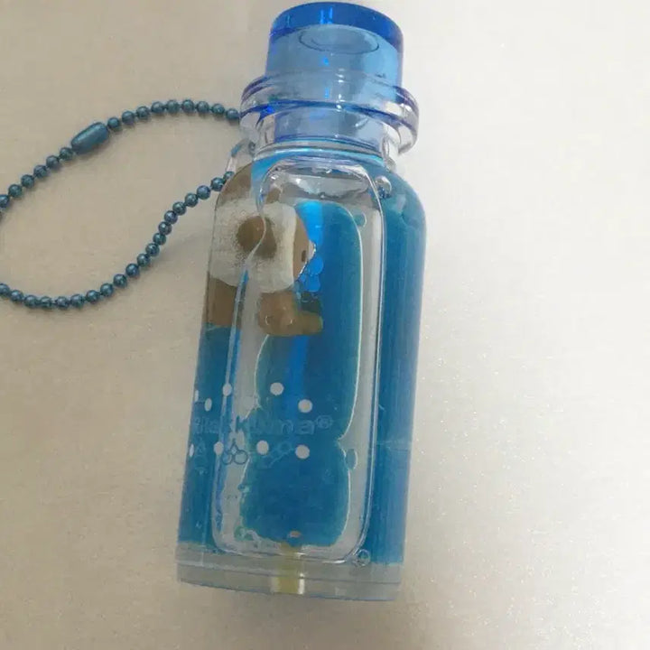 [BUNJANG] Classic Rilakkuma Water Bottle Keychain / 고전 리락쿠마 물병 키링