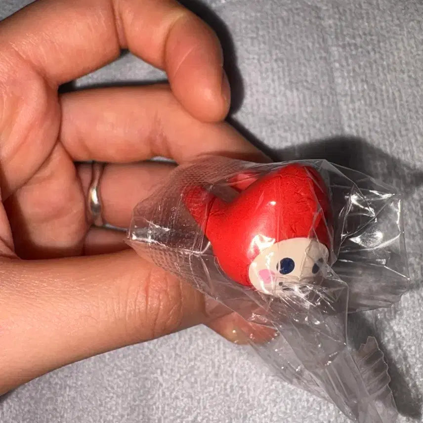 [BUNJANG] Tamagotchi Ring Gacha Ichigochi Sealed / (미개봉) 다마고치 링 반지 가챠 이치고치