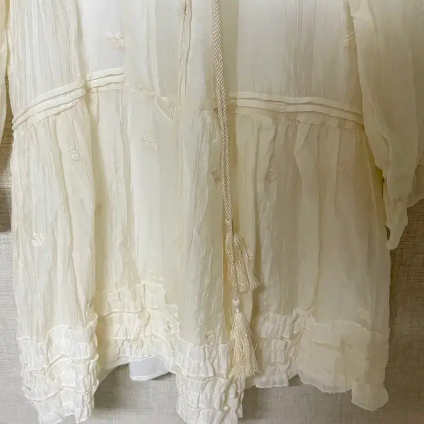 [BUNJANG] Chiffon Embroidery Dress - Ivory / 쉬폰 자수 원피스 아이보리