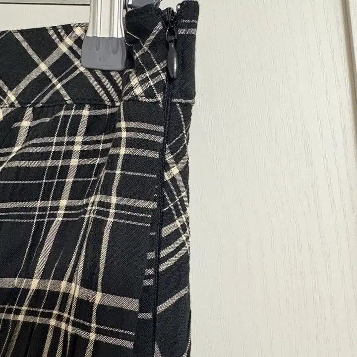 [BUNJANG] DKNY Pure Check Pattern Long Skirt XS / DKNY pure 체크 패턴 롱 스커트 XS