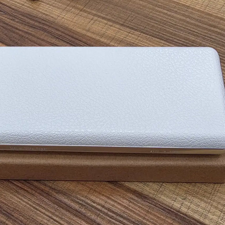 [BUNJANG] Eco-Friendly Rechargeable Power Bank / 반영구적 사용 가능한 지구사랑 보조배터리 새상품