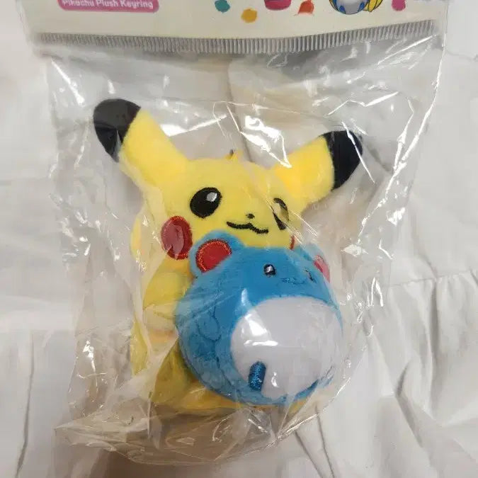 [BUNJANG] Olive Young x Pokémon Pikachu Keyring / 올리브영 피카츄 키링