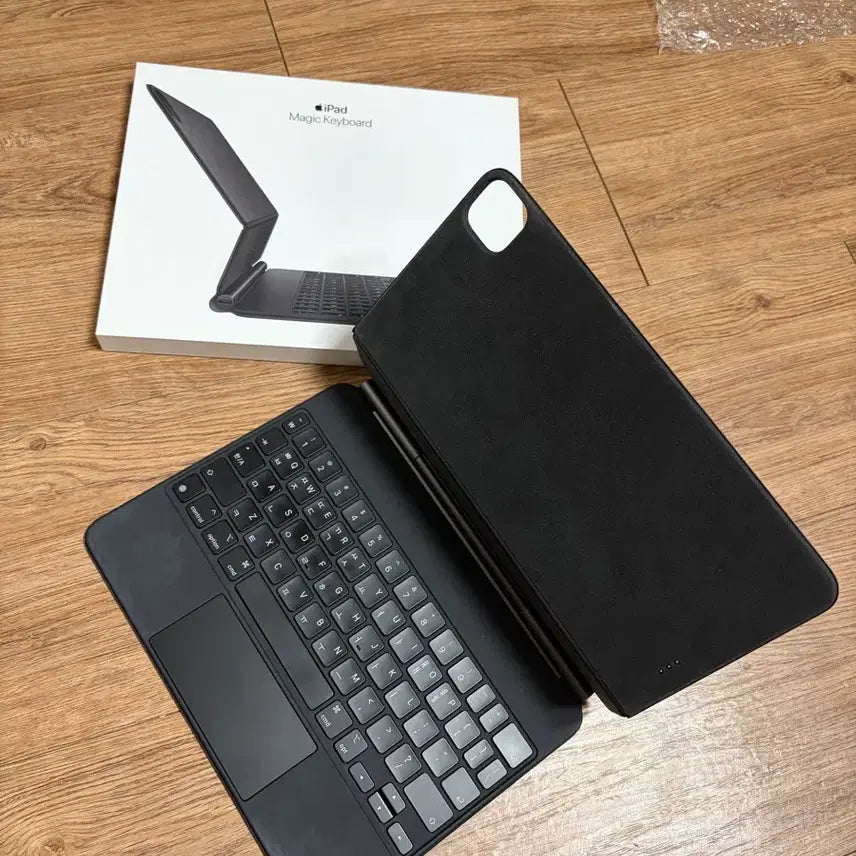 [BUNJANG] Apple Magic Keyboard for iPad / 애플 정품 매직키보드 아이패드 매직키보드