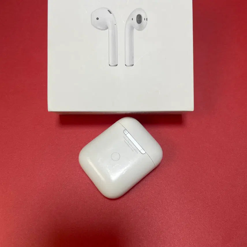 [BUNJANG] Apple AirPods 2 Wireless Charging Case (Compatible with 1st Gen) / 택포) 에어팟 2 무선 본체 (1세대 가능) 무선충전 충전케이스