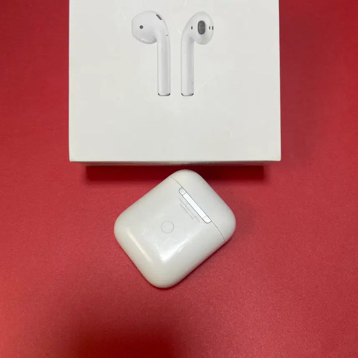 [BUNJANG] Apple AirPods 2 Wireless Charging Case (Compatible with 1st Gen) / 택포) 에어팟 2 무선 본체 (1세대 가능) 무선충전 충전케이스