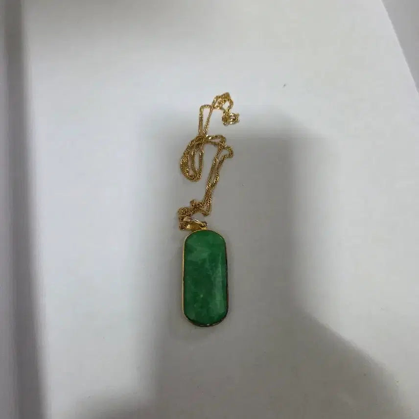 [BUNJANG] Special Plated Jade Pendant Necklace / 특수도금 목걸이 옥 펜던트