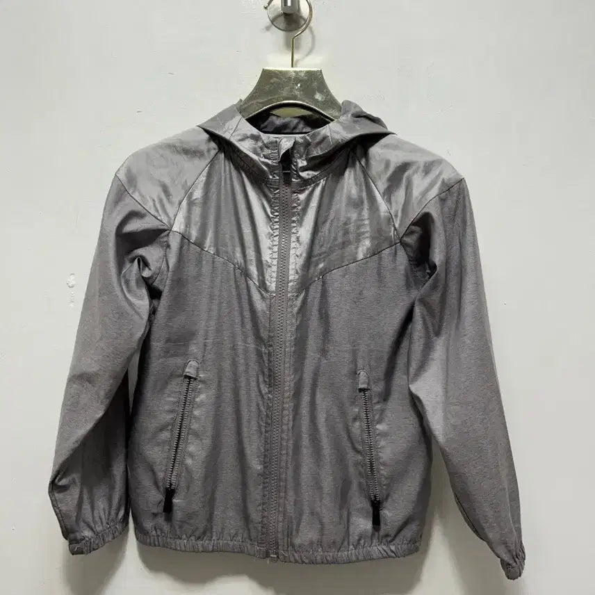 [BUNJANG] Nike Kids Windbreaker Grey Size 120 / 나이키 바람막이 그레이 키즈 120사이즈