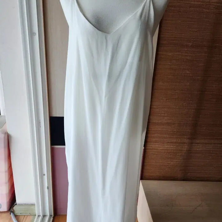 [BUNJANG] Ivory Sleeveless Maxi Dress / 나시 원피스 아이보리