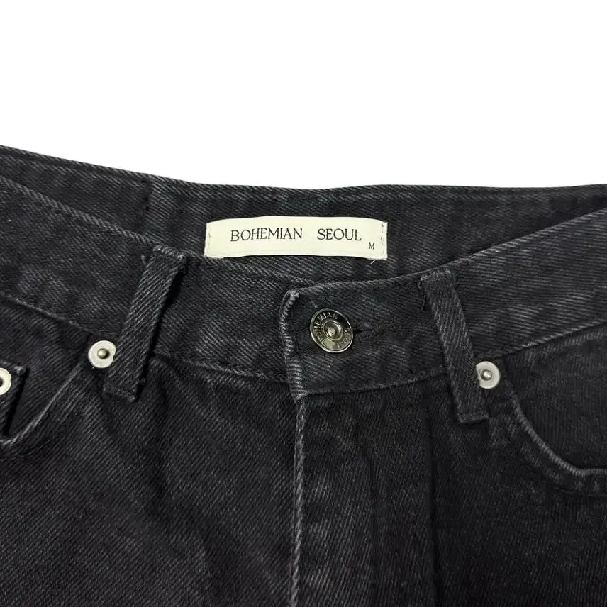 [BUNJANG] Bohemian Seoul Black Denim Shorts Fringe Detail / 보헤미안 서울 블랙 데님 숏 팬츠