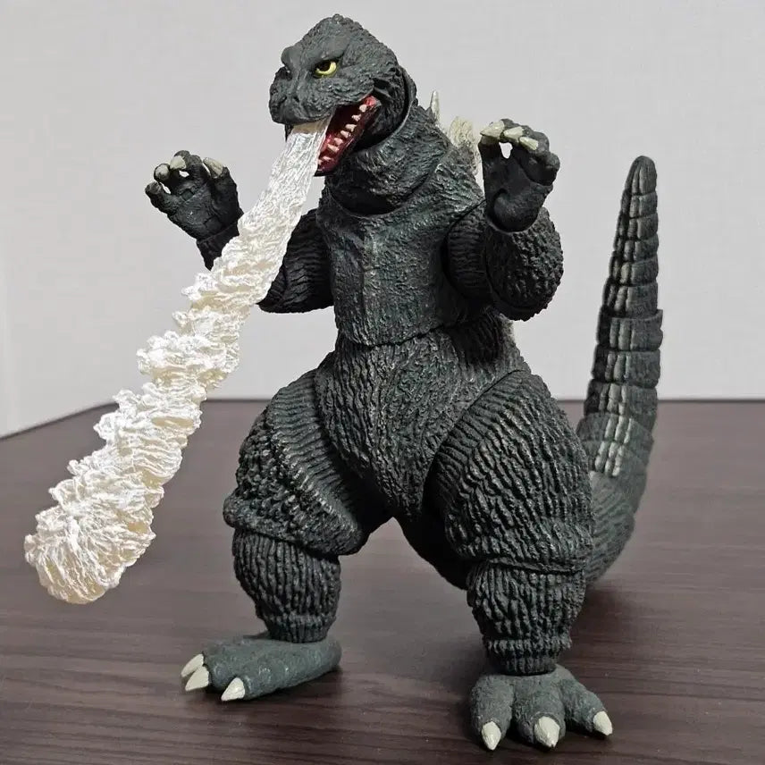 [BUNJANG] NECA Godzilla 1962 Figure / 네카 고질라 1962