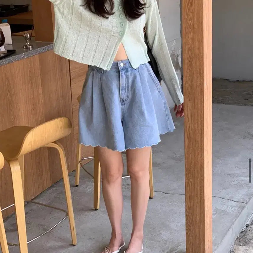 [BUNJANG] Bicini Diagonal Button Cardigan / 바이씨니 사선버튼가디건