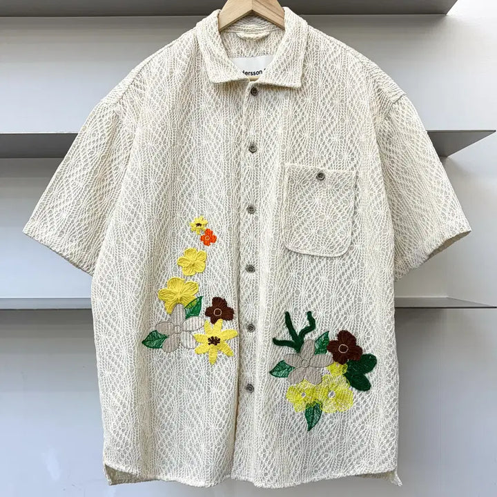 [BUNJANG] Andersson Bell 22SS Flower Embroidery Shirt / 앤더슨벨 22SS 플라워 자수 셔츠