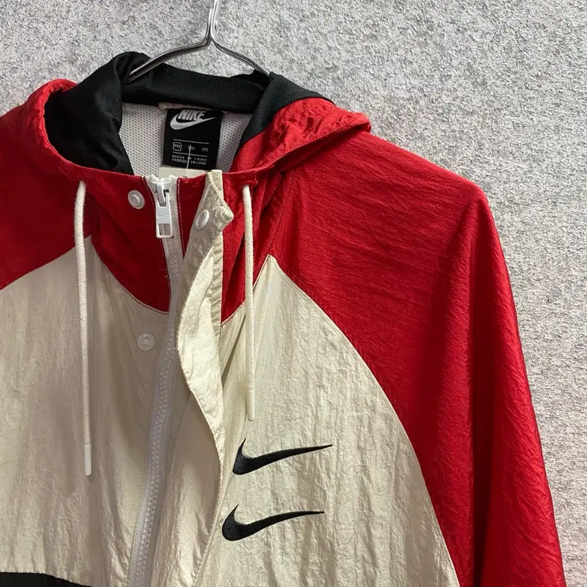 [BUNJANG] Nike Double Swoosh Lettering Colorblock Hooded Windbreaker Jacket / 나이키 더블스우시 레터링 배색 후디드 바람막이 B5175