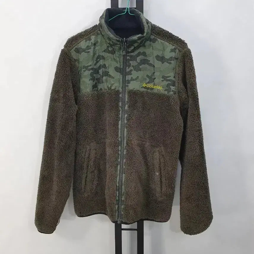 [BUNJANG] Columbia Fleece Camo Reversible Jacket (Size M) / 컬럼비아 후리스 카모 양면 자켓 m