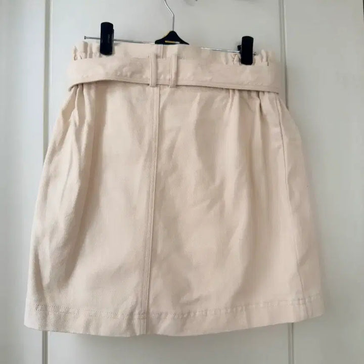 [BUNJANG] ZARA Ivory Button Skirt / ZARA 아이보리 버튼 스커트