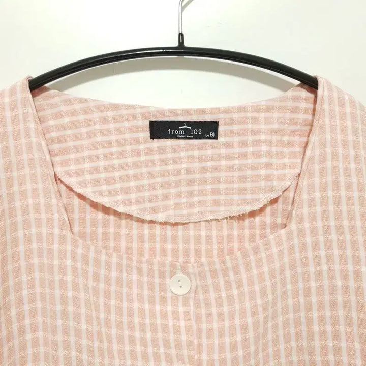 [BUNJANG] Checked Cropped Short Sleeve Blouse / 체크 크롭 반팔 블라우스 F_S0093
