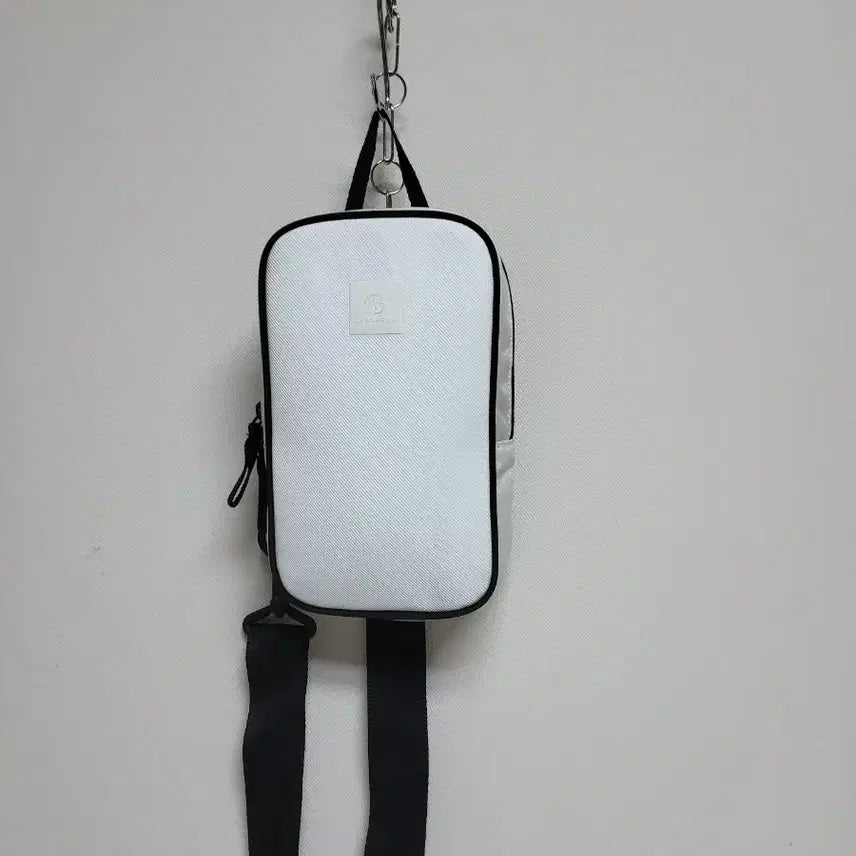 [BUNJANG] Beanpole Mini Sling Bag / 빈폴 미니 슬링백 *12/23( 공용)