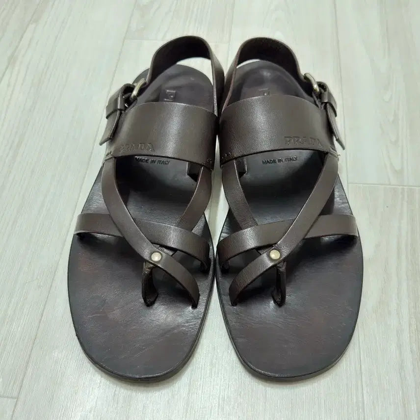 [BUNJANG] Prada Leather Sandals / 프라다 샌들