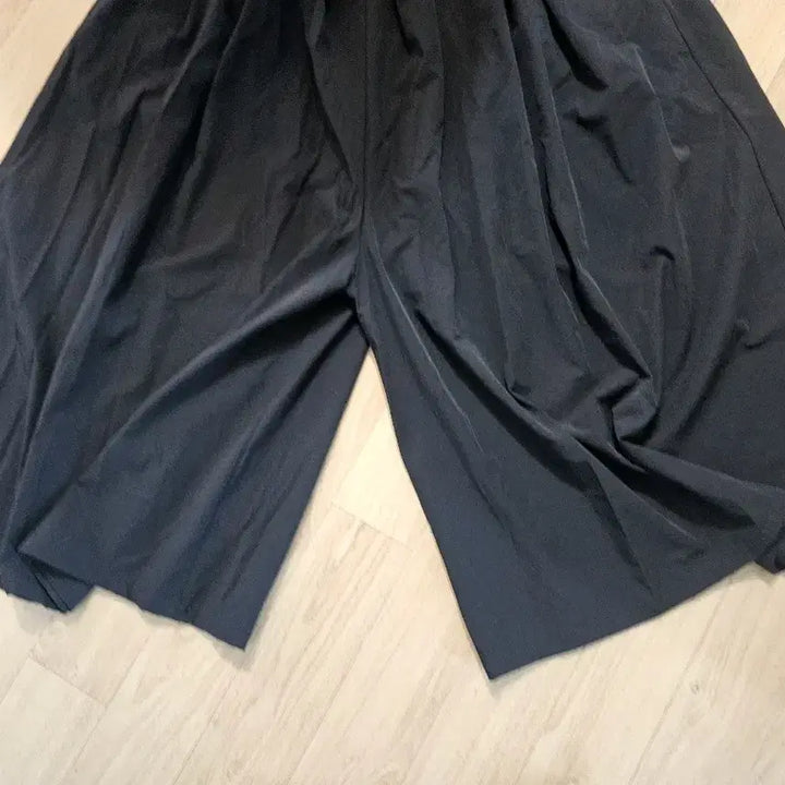 [BUNJANG] MILLS&amp;BOON Black Long Skirt Pants / MILlS&amp;BOON 블랙 롱 스커츠팬츠 프리