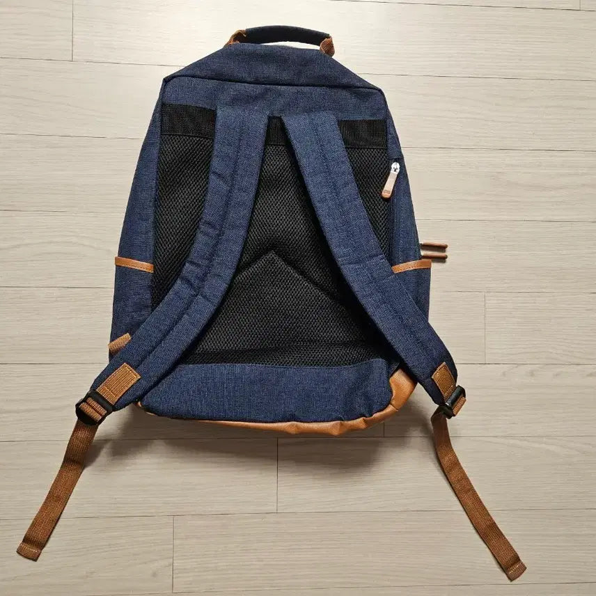 [BUNJANG] European Style Casual Backpack Navy / European Style 캐주얼 백팩 네이비