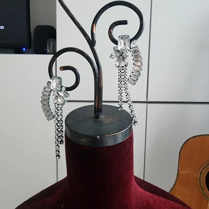 [BUNJANG] Crystal Cubic Drop Earrings / 크리스탈 큐빅 드롭 귀걸이